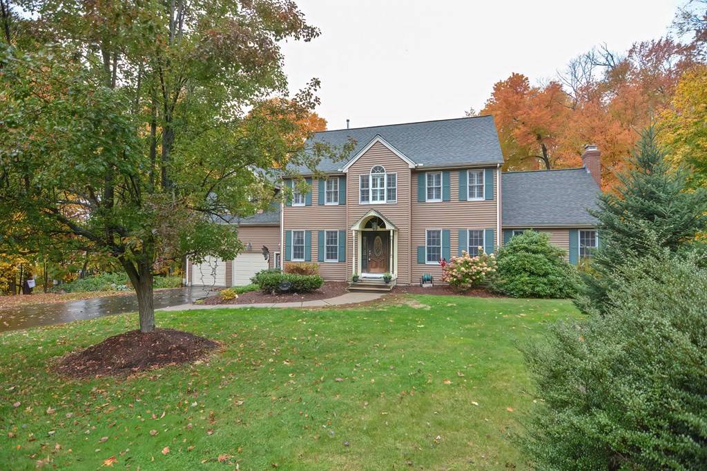 17 C Farmington Drive, Shrewsbury, MA 01545