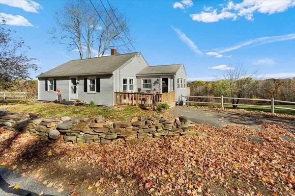 West Brookfield, MA 01585,216 Long Hill Rd