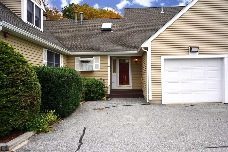 24 Precourt Ln #24, Norton, MA 02766