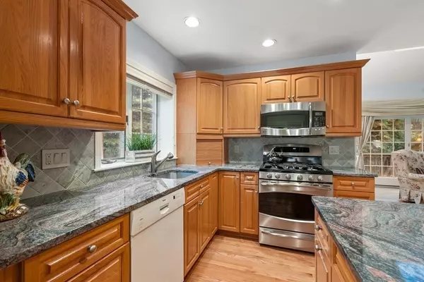 Westborough, MA 01581,31 Powder Hill Way #31