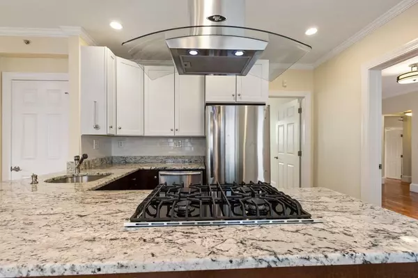 Somerville, MA 02144,47 Fairmount Ave #1