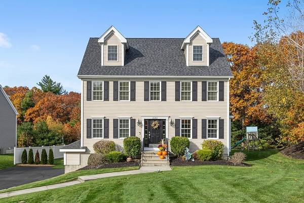 245 Hemlock Street, Northbridge, MA 01534