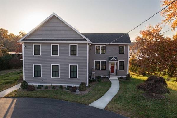 39 Millville Rd, Mendon, MA 01756