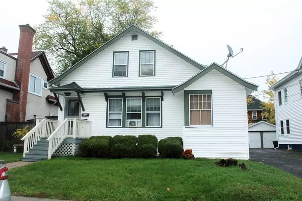 16 Greenwood Ave, Holyoke, MA 01040