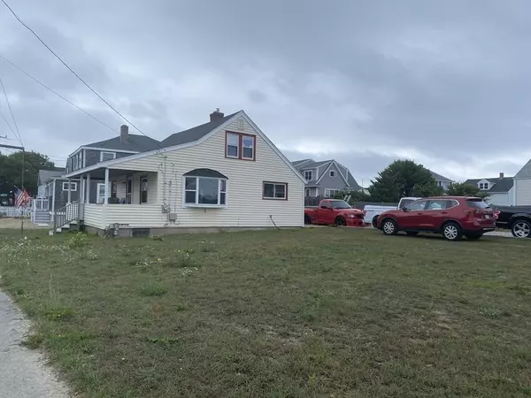 Marshfield, MA 02050,736 Ocean St