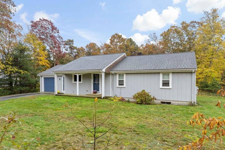 6 Hilltop Dr, Bourne, MA 02561