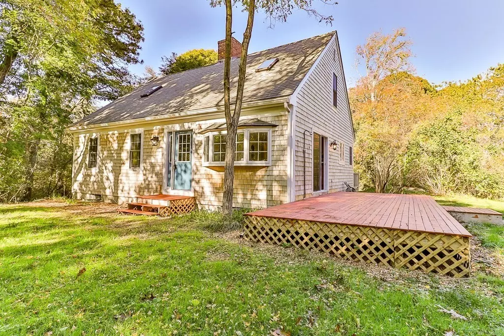 Brewster, MA 02631,18 Susan Ln