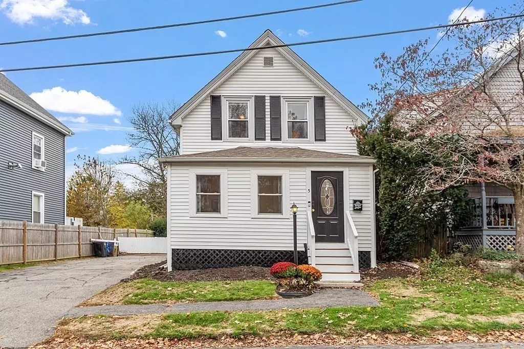 Saugus, MA 01906,5 Atherton St