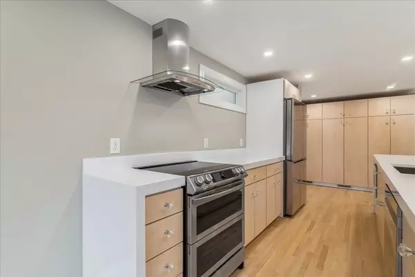 Lynn, MA 01904,62 Stonewood Lane