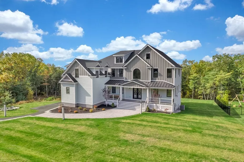 Bolton, MA 01740,126 Oak Trail