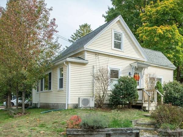 20 Oakland St, Natick, MA 01760