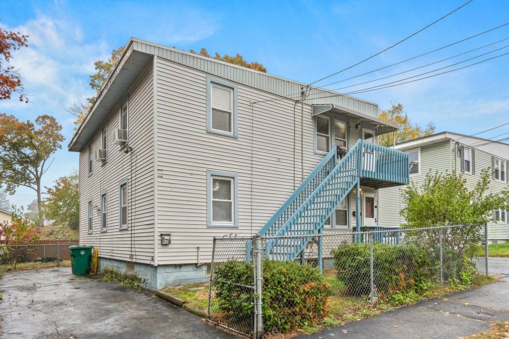 90 Webber Street, Lowell, MA 01851