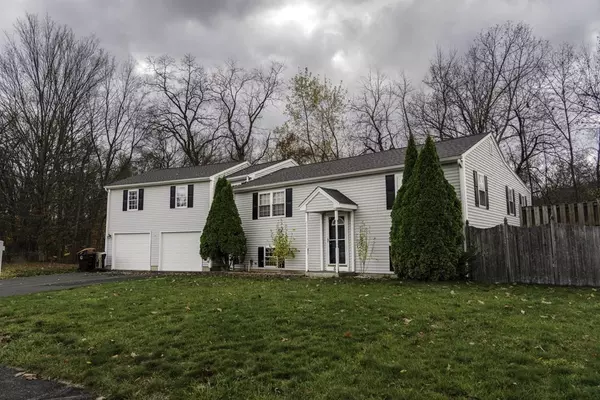 52 Mallard Cir, Agawam, MA 01001