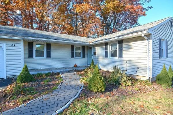 Holden, MA 01520,62 Meadow Wood Dr