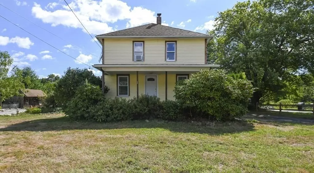 149 Pleasant St, Grafton, MA 01560