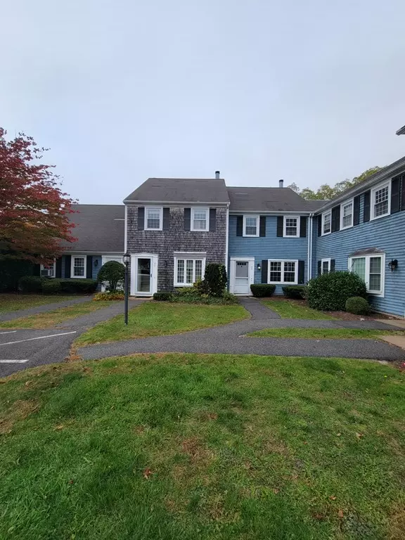 Sandwich, MA 02563,36 Atkins Rd #A2