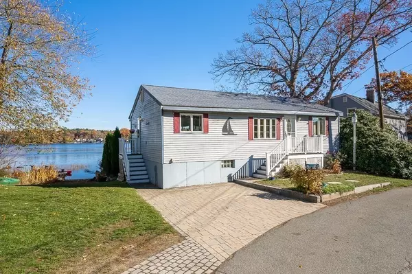 2 Beech Street, Hamilton, MA 01982