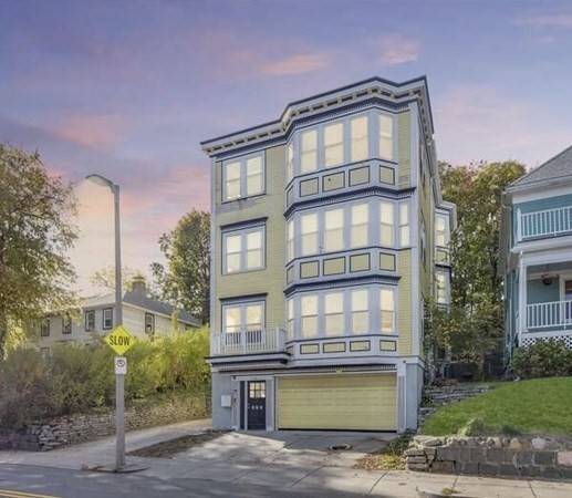 109 Adams St #1, Boston, MA 02122