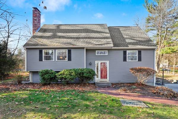 416 Sterling Rd, Holden, MA 01522