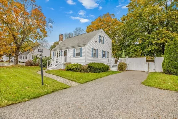 122 Moncrief Rd, Rockland, MA 02370