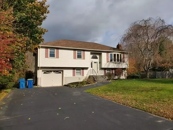 35 Pine Ridge Rd, East Bridgewater, MA 02333