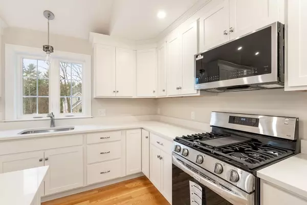 Abington, MA 02351,736 Linwood St