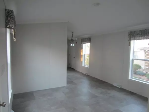 Wareham, MA 02538,14 Sean Circle