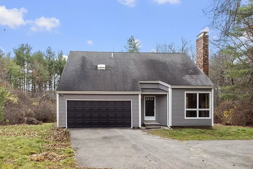 Ashburnham, MA 01430,9 Juniper Rd