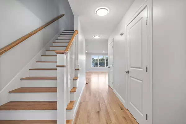 Wareham, MA 02571,108 High St #B