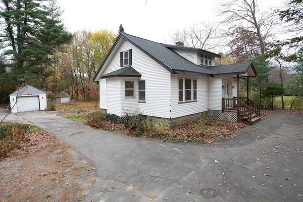 Norton, MA 02766,34 Maple St