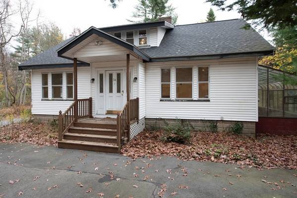 34 Maple St, Norton, MA 02766