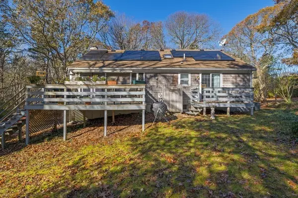 7 Openfield Rd, Dennis, MA 02660