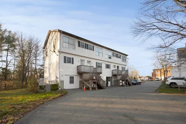 26 Brock St, Stoughton, MA 02072