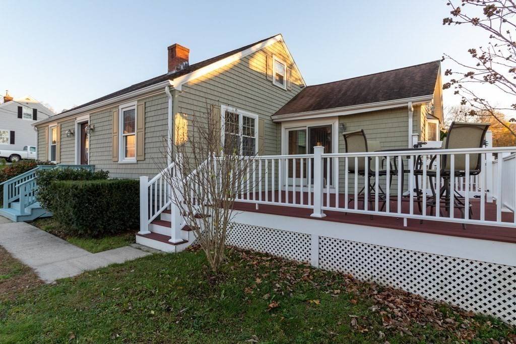 35 Dewey St, Fall River, MA 02720