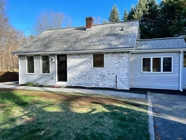 216 Highland Street, Lunenburg, MA 01462