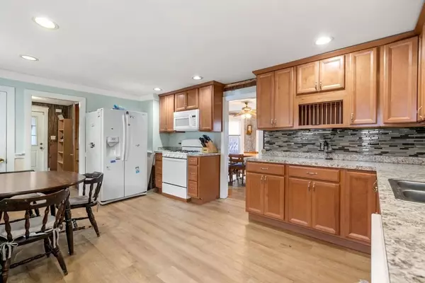 Worcester, MA 01603,185 Hope Ave