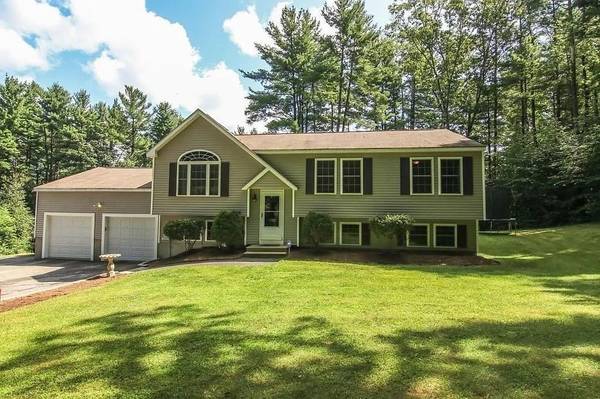 95 Red Fox Blvd, Southbridge, MA 01550