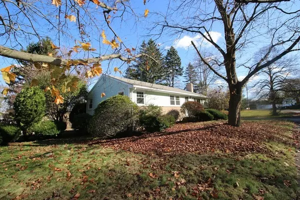 Needham, MA 02494,21 Jayne Road