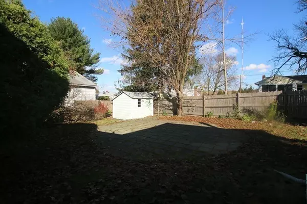 Needham, MA 02494,21 Jayne Road