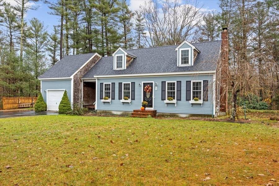 65 Four Winds Dr, Pembroke, MA 02359