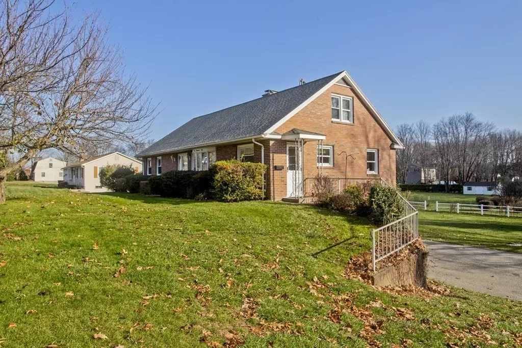 Agawam, MA 01001,1001 Suffield St