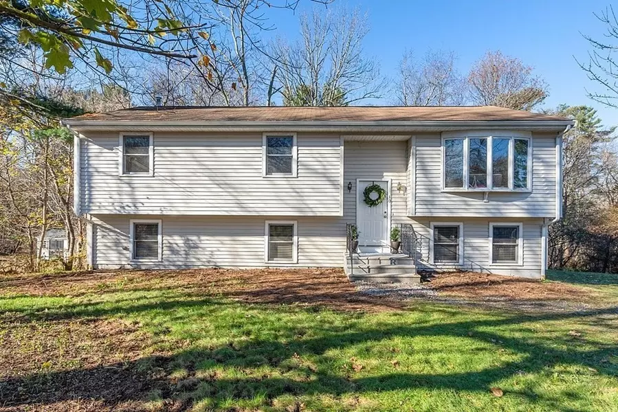 30 Winter St, Holbrook, MA 02343