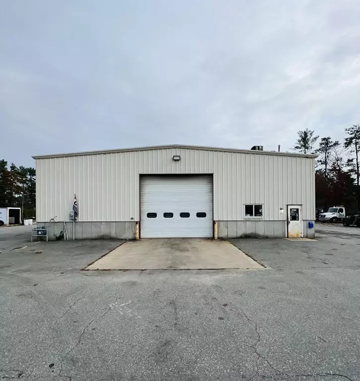Wareham, MA 02571,3 Tow Rd