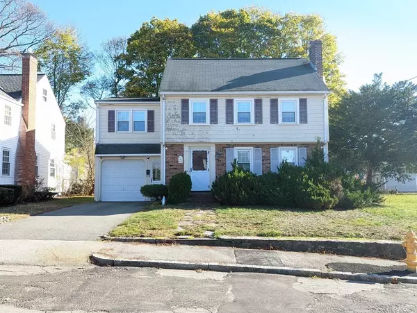 24 Grogan Ave, Quincy, MA 02169
