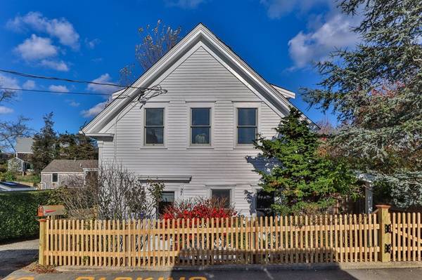 27 Nickerson St, Provincetown, MA 02657