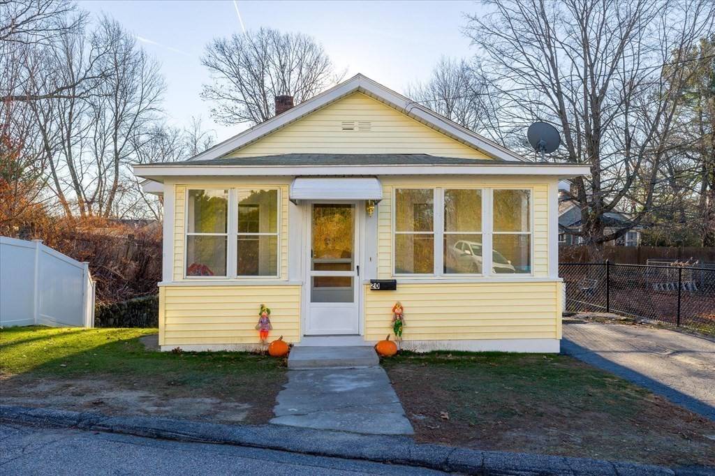 20 Alpine Trl, Auburn, MA 01501