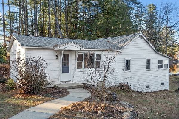 Athol, MA 01331,38 Farnsworth Avenue