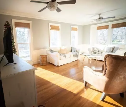 Swansea, MA 02777,745 Stevens Rd