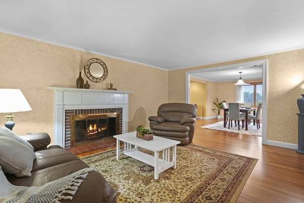 275 Clifton St, Belmont, MA 02478