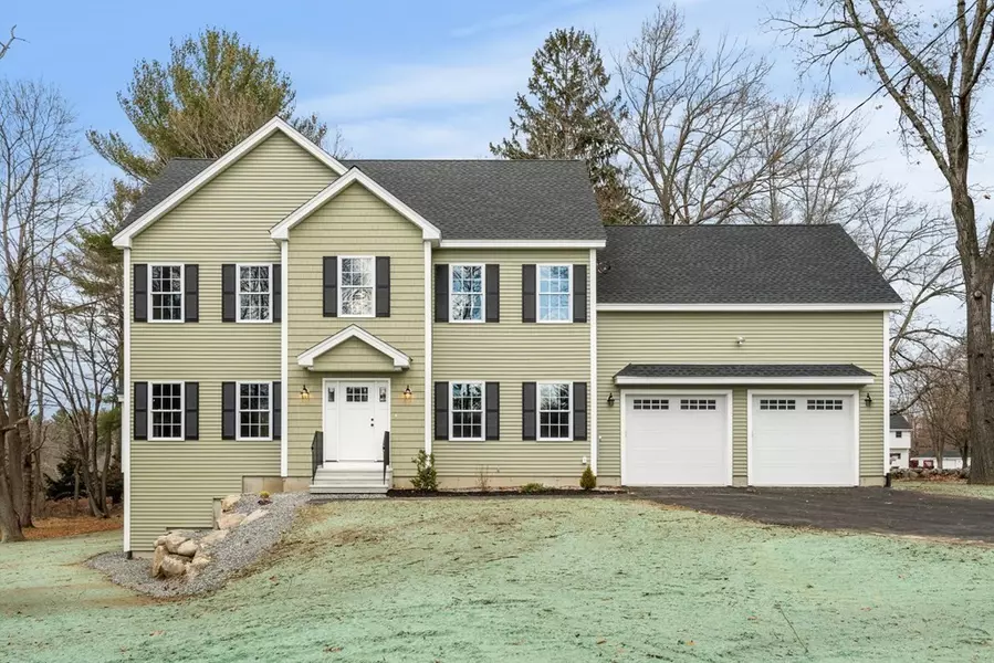 17 Davis, Dracut, MA 01826